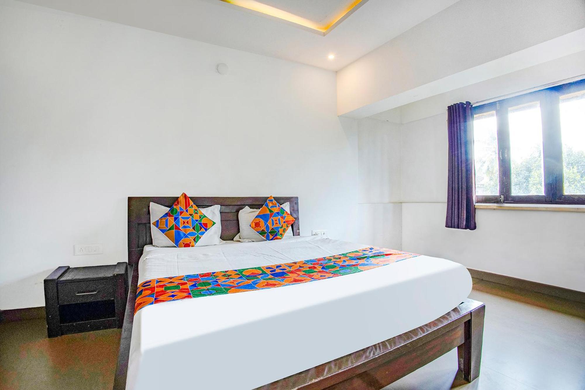 Fabhotel Comfort Stays - Nr Miramar Beach باناجي المظهر الخارجي الصورة